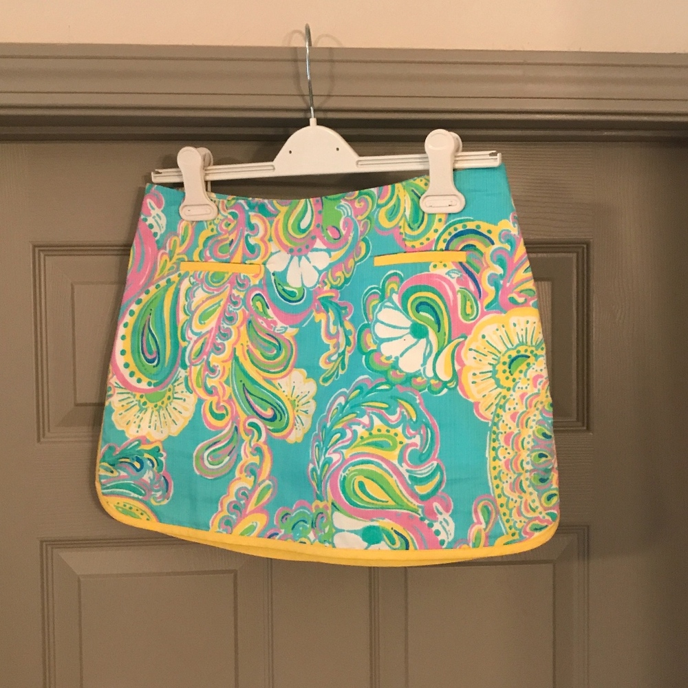 Lilly Pulitzer multi colored paisley skort
